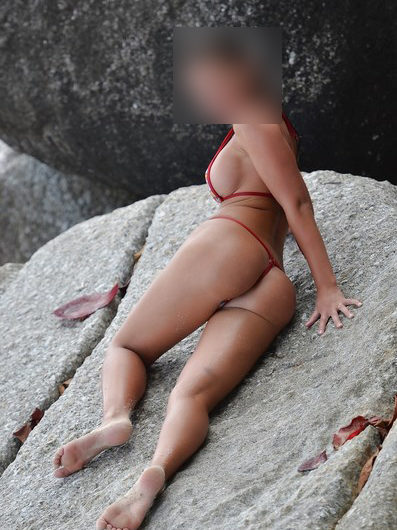 Carole, femme mariée, recherche escapade adultère sur Nice