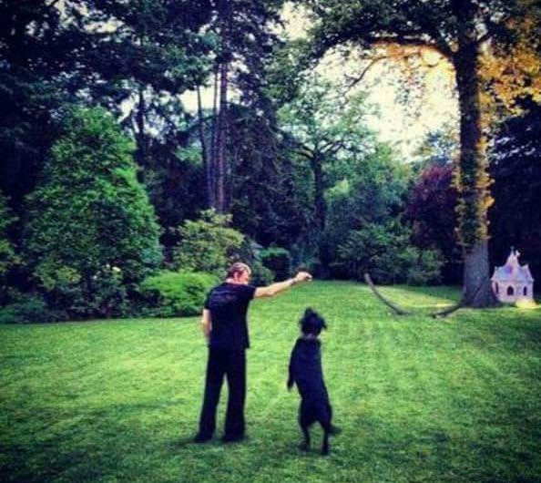 Recherche femme mature, sans tabou, libertine, sexy. Charente.