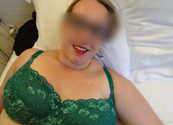 Vers Bayonne, je désire un rendez-vous fuckfriend sans tabou (cougar voluptueuse)