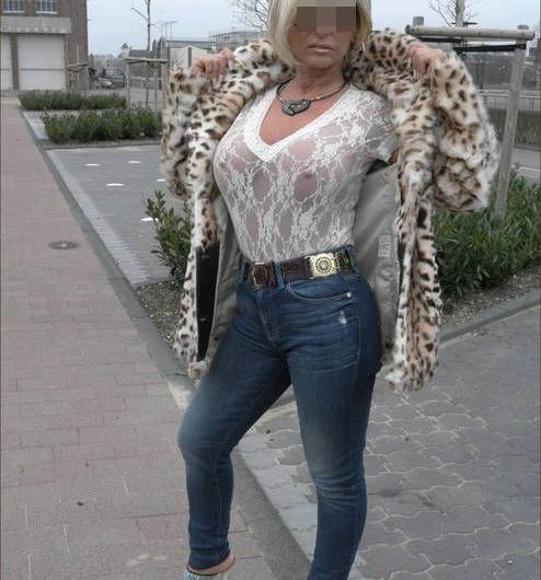 Folle du cul en camsex recherche un minet monté XXL pour m’exhiber cela en direct